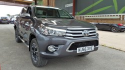 2016 TOYOTA HILUX INVINCIB X D-4D4WD INVINCIBLE X 4WD D-4D DCB 