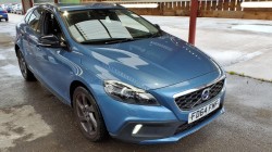 2014 VOLVO V40 CROSS COUNTRY LUX D2 D2 CROSS COUNTRY LUX 