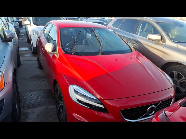 BUY VOLVO V40 R-DESIGN T2 2016 T2 R-DESIGN, Newark Motor Auctions