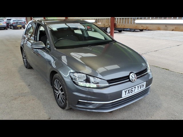 BUY VOLKSWAGEN GOLF SE NAVIGATION TSI BM 2017 SE NAVIGATION TSI BLUEMOTION TECHNOLOGY, Newark Motor Auctions