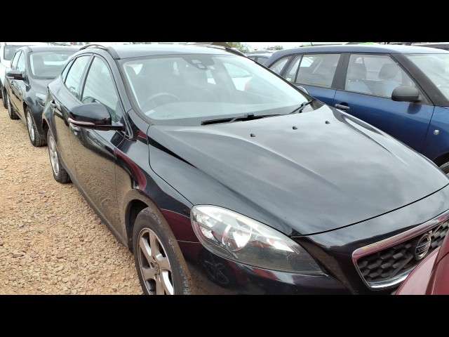 BUY VOLVO V40 CROSS COUNTRY SE NAV 2014 D3 CROSS COUNTRY SE NAV, Newark Motor Auctions
