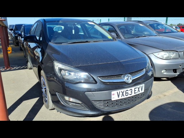 BUY VAUXHALL ASTRA EXCLUSIV CDTI 2013 EXCLUSIV CDTI, Newark Motor Auctions