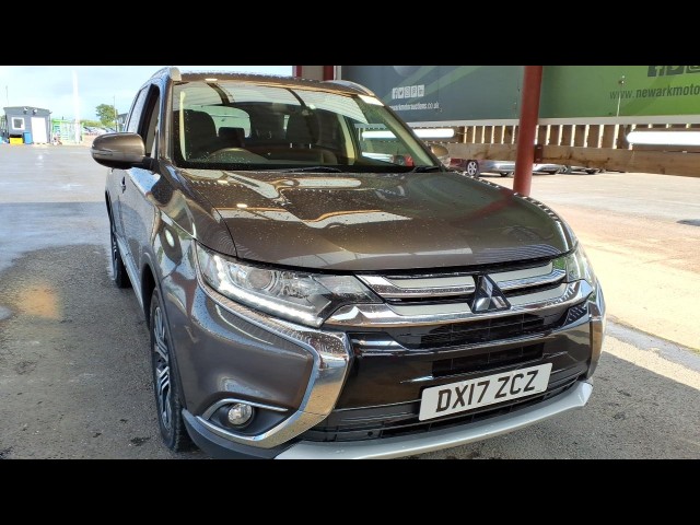 BUY MITSUBISHI OUTLANDER DI-D 3 AUTO 2017 DI-D 3, Newark Motor Auctions