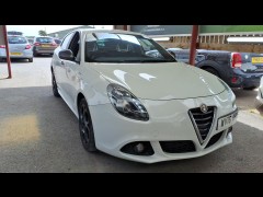 BUY ALFA ROMEO GIULIETTA SPRNT MULTIAIR 2016 TB MULTIAIR SPRINT SPECIALE, Newark Motor Auctions